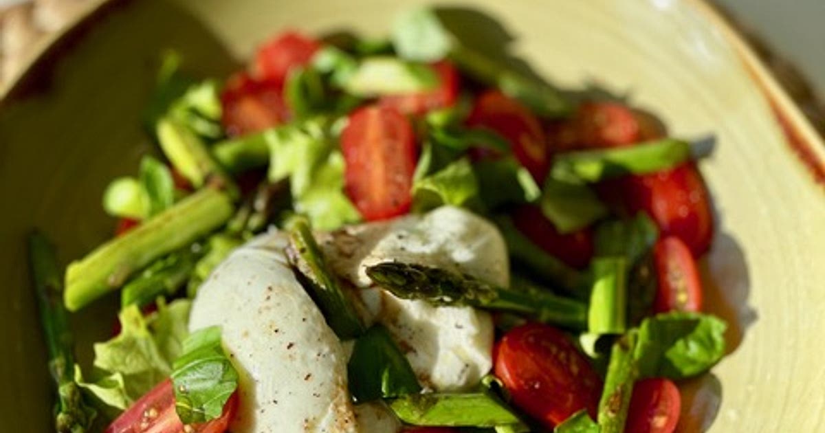 Burrata Salad with Asparagus Recipe | Samsung Food App