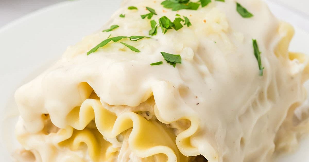 Chicken Alfredo Lasagna Rollups Recipe | Samsung Food App