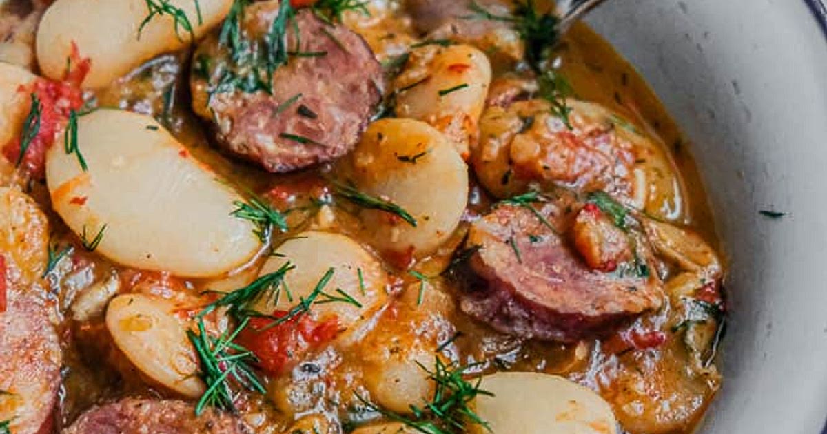 Smoky Romanian Bean Stew Recipe | Samsung Food App