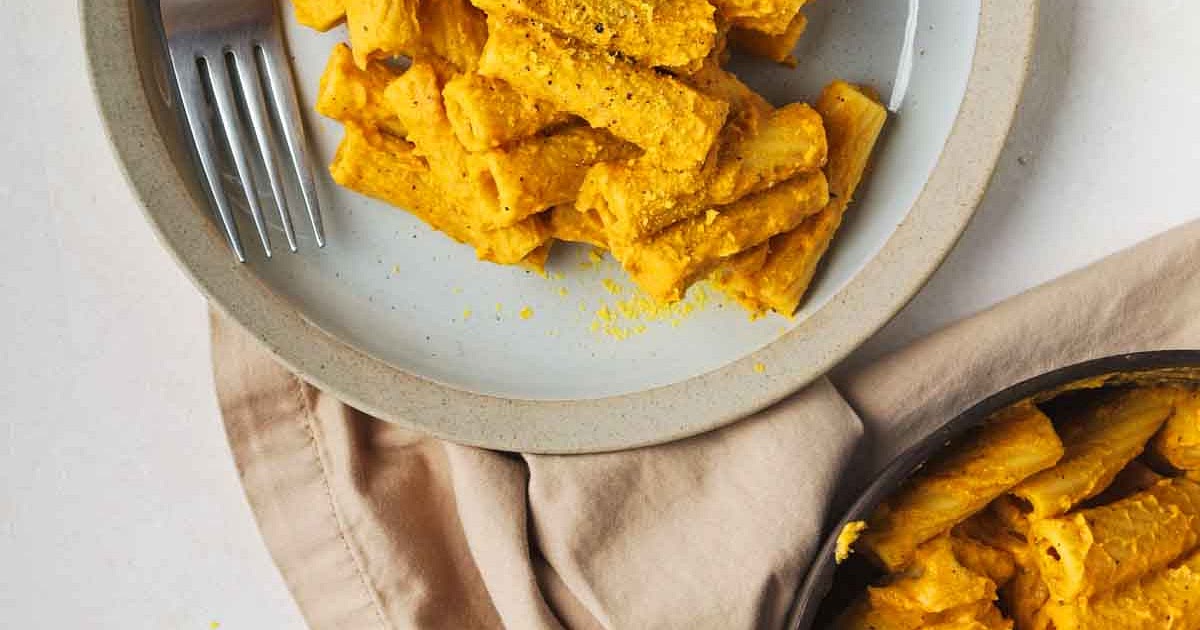 Vegan Pumpkin Mac n Cheese Recipe | Samsung Food App