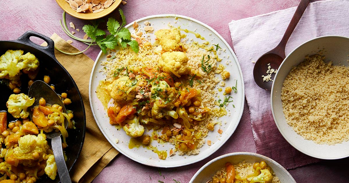 Vegetarian tagine with roasted cauliflower, apricots and chickpeas Recipe | Samsung Food App