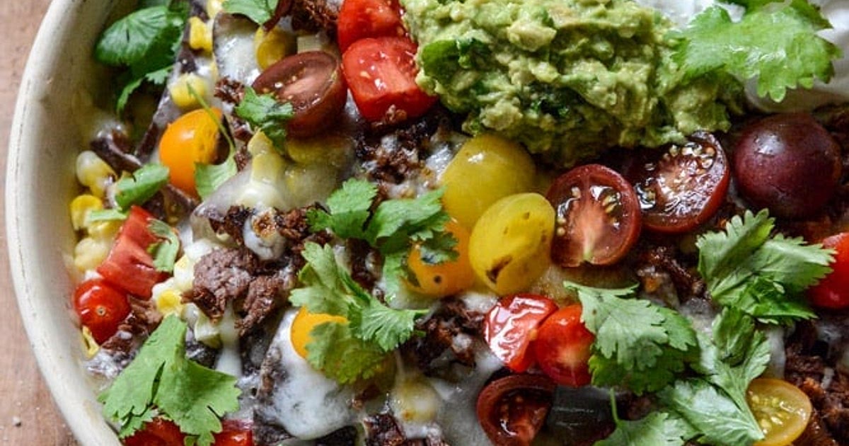 Crockpot Carne Asada Nachos Recipe | Samsung Food App