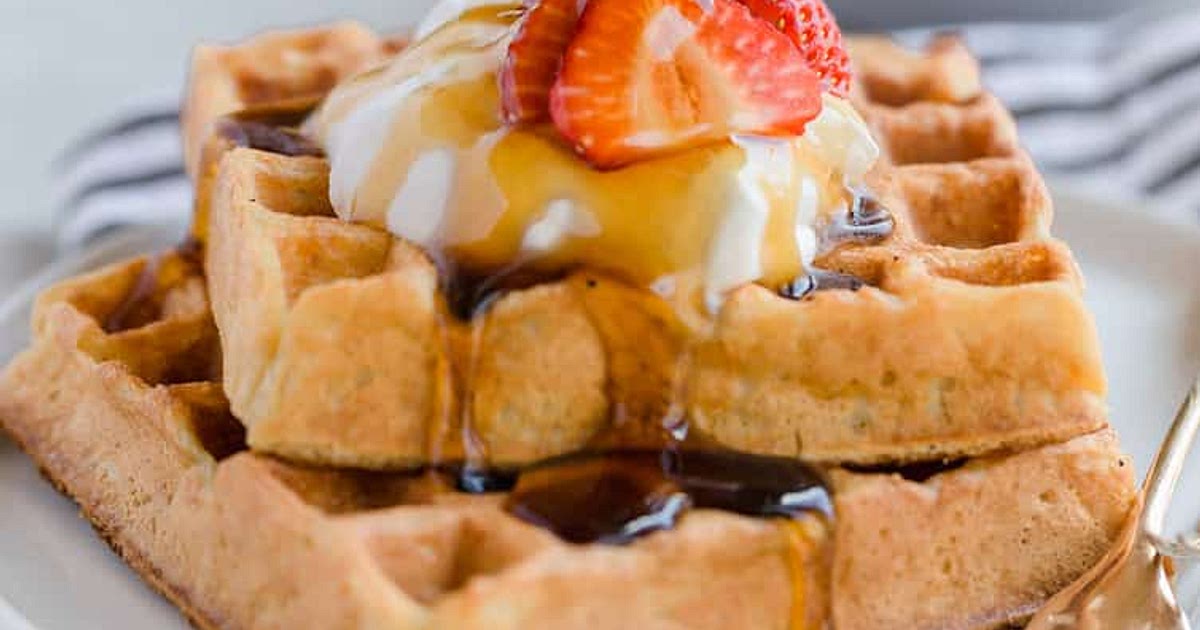Fluffy and Crisp Buttermilk Waffles Recipe | Samsung Food App