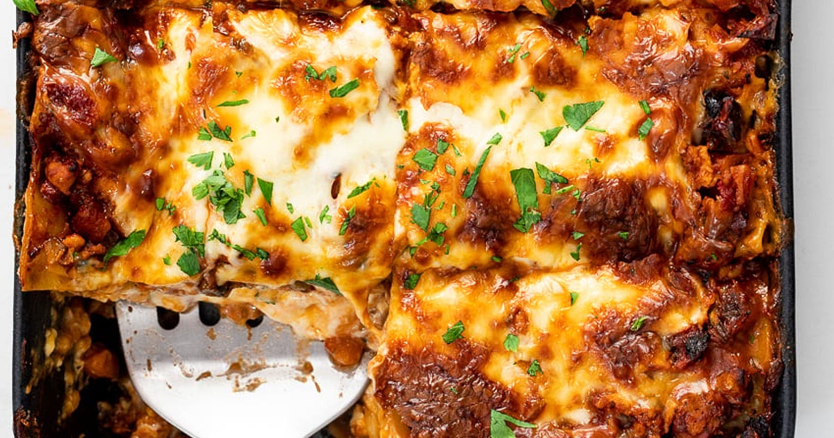 Cheesy chicken lasagna Recipe | Samsung Food App