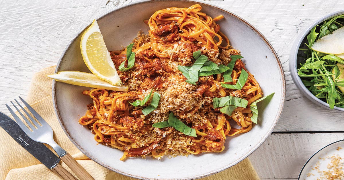 Red Pesto & Chorizo Fettuccine with Lemon Pangrattato & Rocket Salad Recipe | Samsung Food App