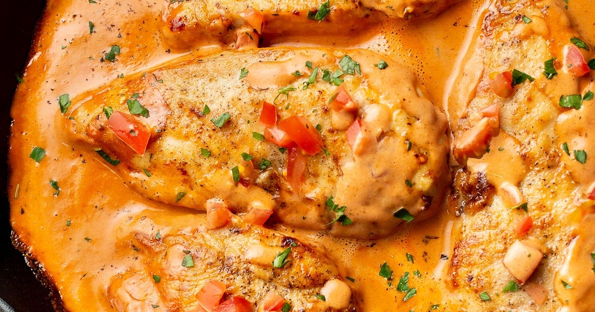 Creamy Tomato Chicken Recipe | Samsung Food App