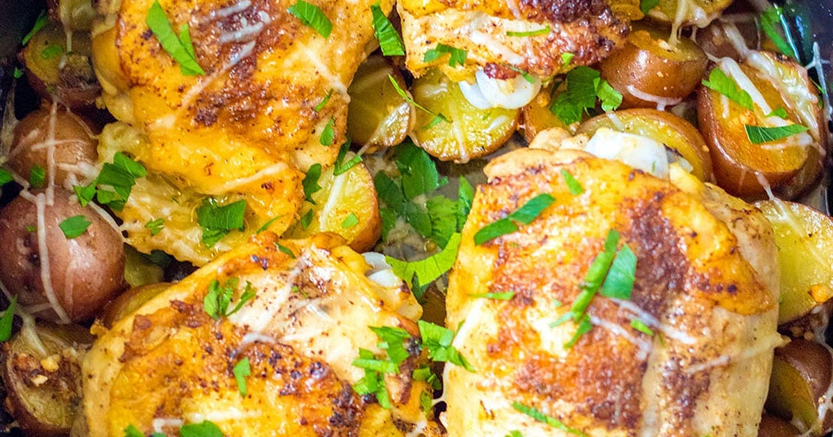 Slow Cooker Garlic Parmesan Chicken and Potatoes Recipe | Samsung Food App