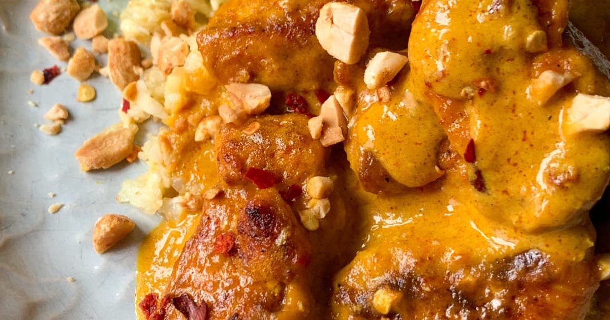 Keto chicken with peanut butter sauce and cauliflower rice Recipe | Samsung Food App