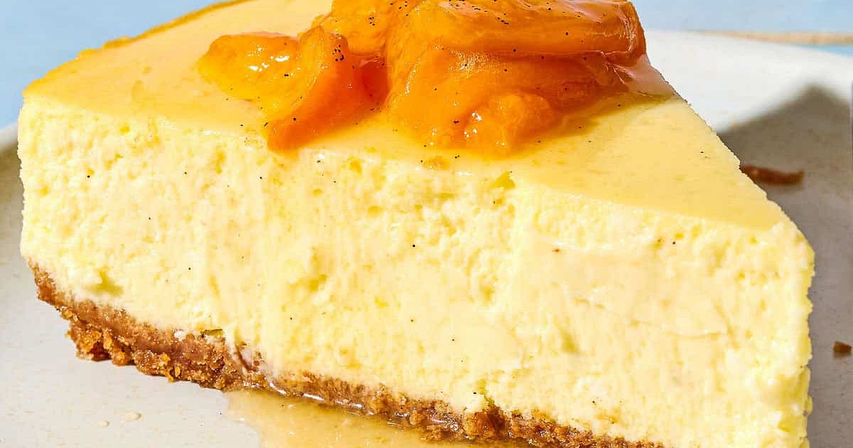 Greek Yogurt Cheesecake with Apricot, Vanilla, and Honey Compote Recipe | Samsung Food App