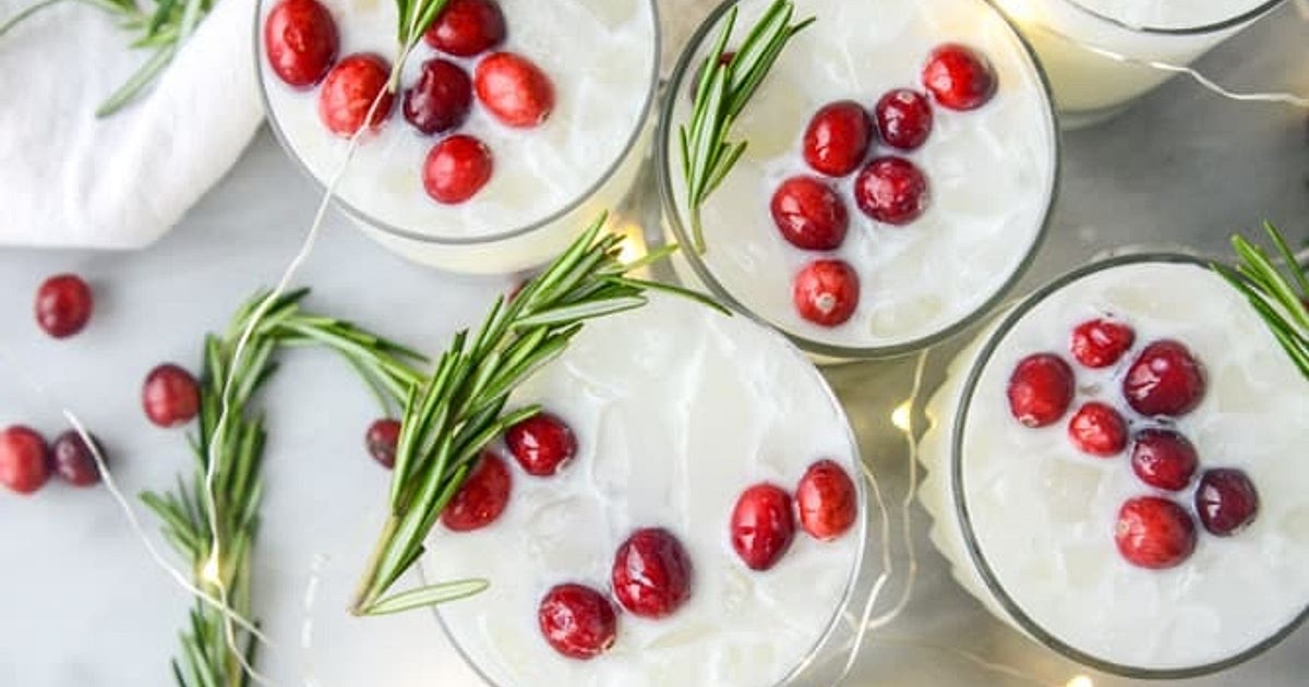 White Christmas Margaritas Recipe | Samsung Food App