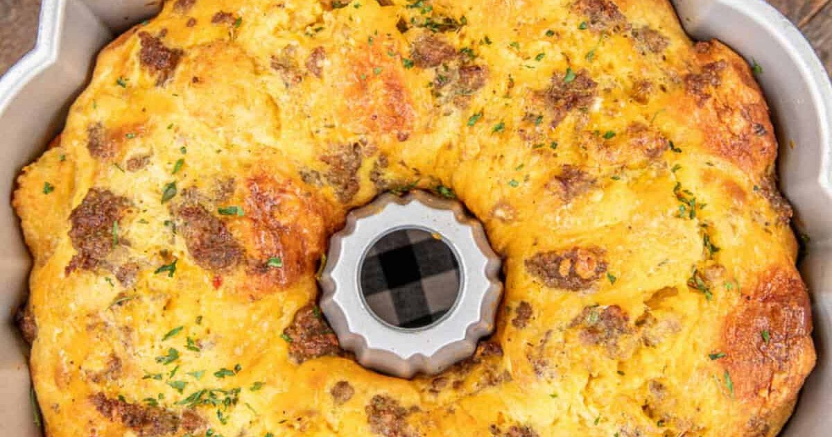 Breakfast Bundt Cake Recipe | Samsung Food App