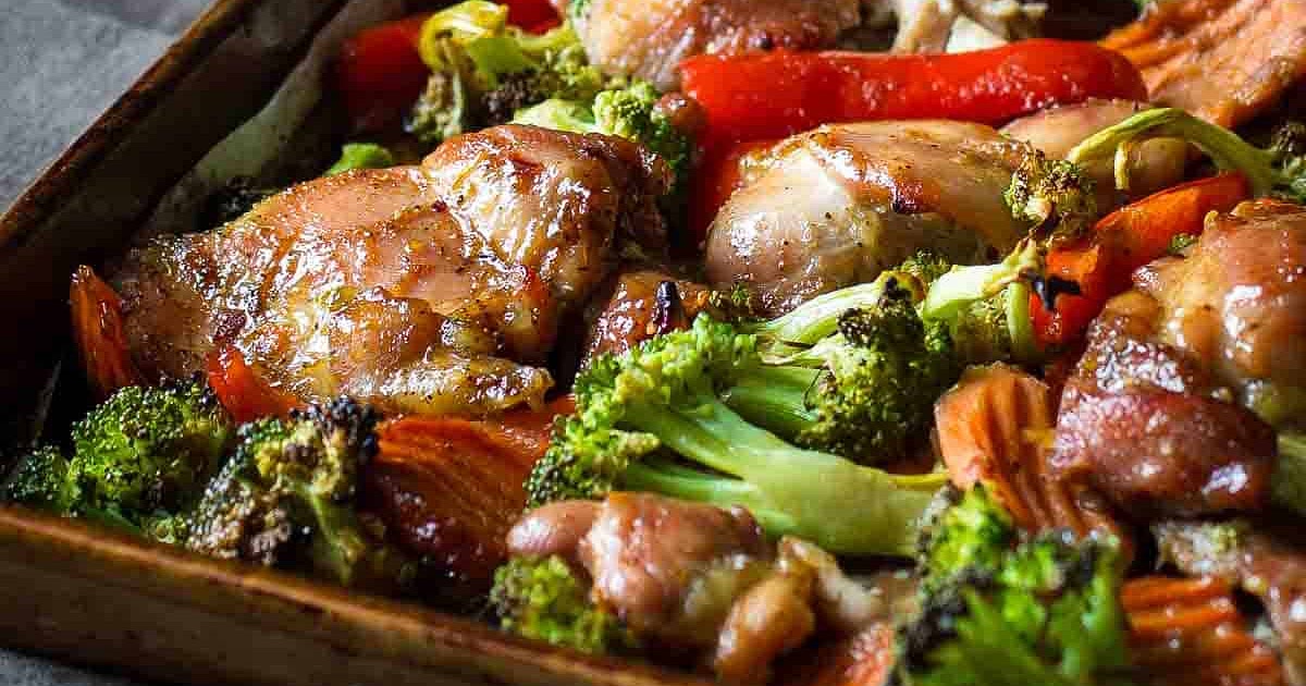 Easy One Pan Honey Garlic Chicken With Veggies Recipe | Samsung Food App