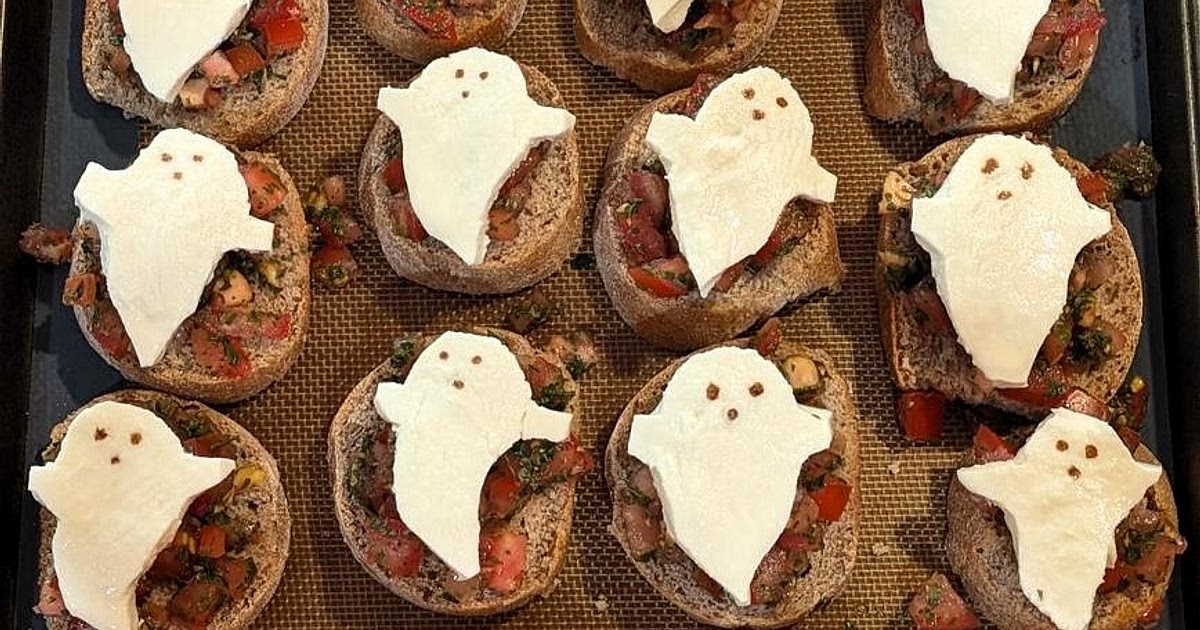 Whole Wheat Baguettes Recipe | Samsung Food App