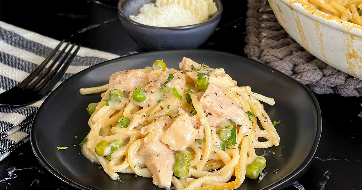 Easy Creamy Chicken Tetrazzini Recipe | Samsung Food App