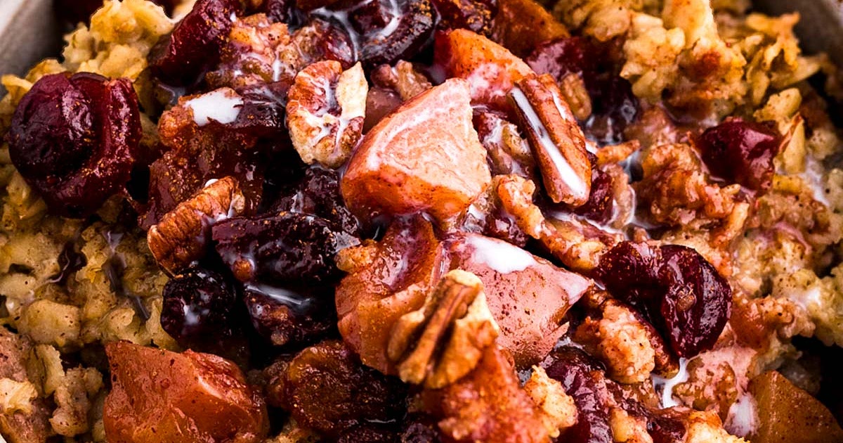 Crockpot Apple Cinnamon Oatmeal Recipe | Samsung Food App