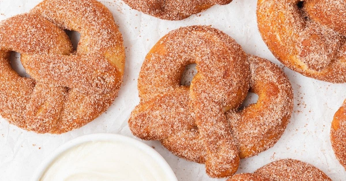 Cinnamon Sugar Soft Pretzels with Cream Cheese Frosting Dip Recipe | Samsung Food App