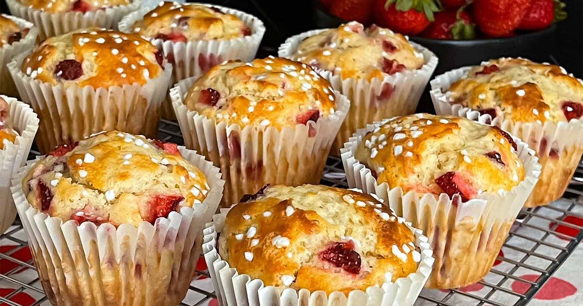Strawberry Muffins Recipe | Samsung Food App