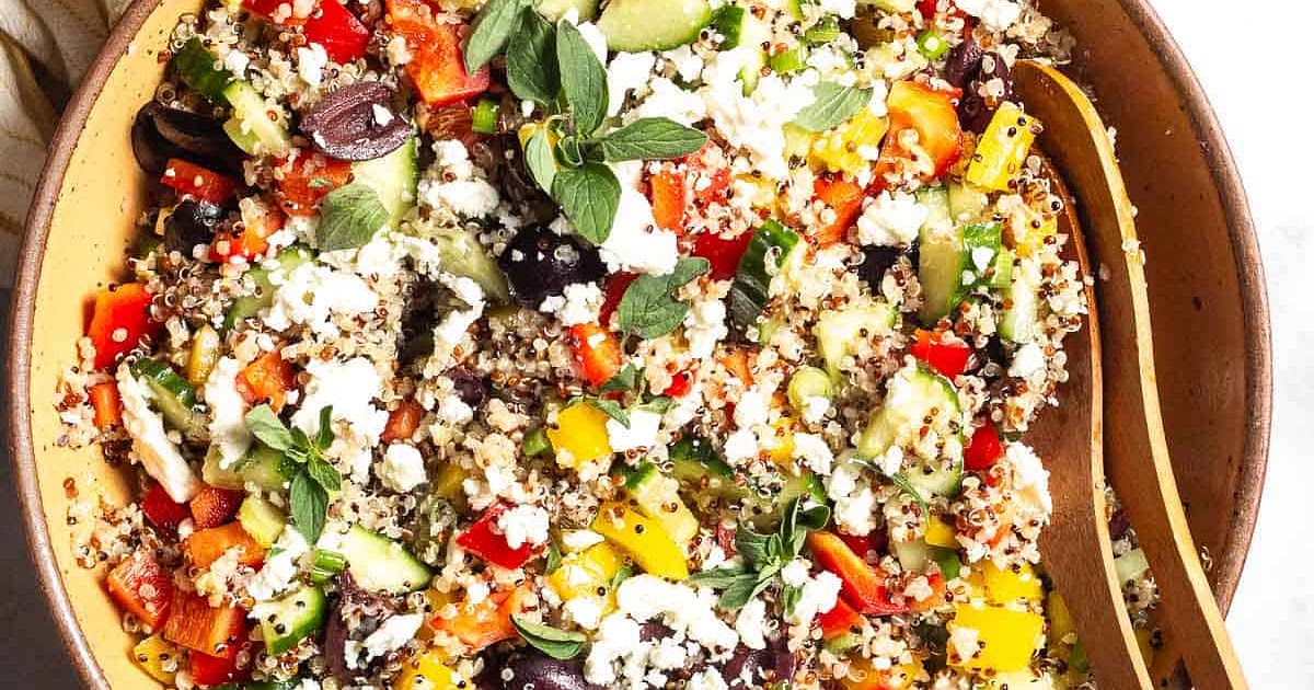 Mediterranean Quinoa Salad with Peppers, Cucumbers, Olives and Feta Recipe | Samsung Food App