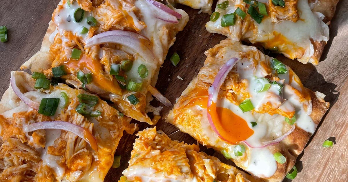 Buffalo Chicken Flatbread Recipe | Samsung Food App