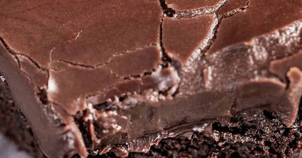 Cooked Chocolate Fudge Icing Recipe | Samsung Food App