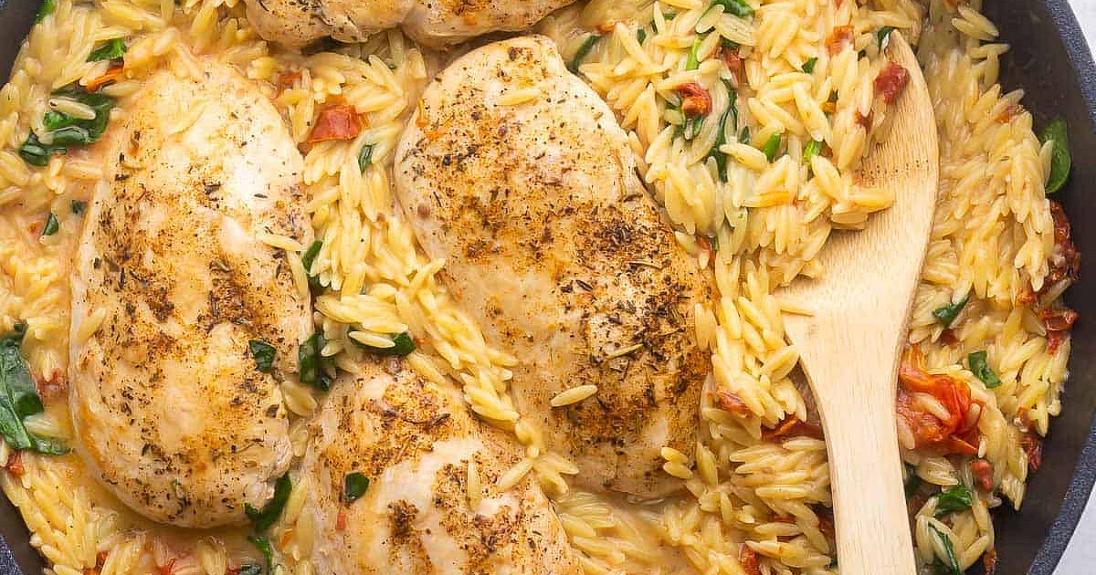 One Pan Tuscan Orzo with Chicken Recipe | Samsung Food App
