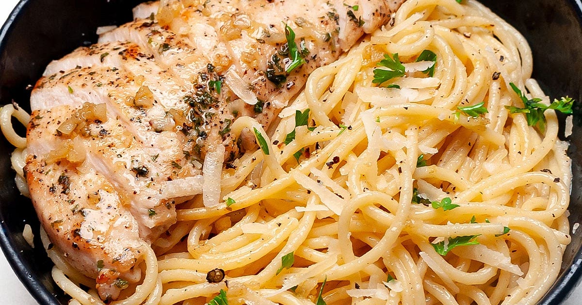 Best Garlic Chicken Pasta Recipe | Samsung Food App