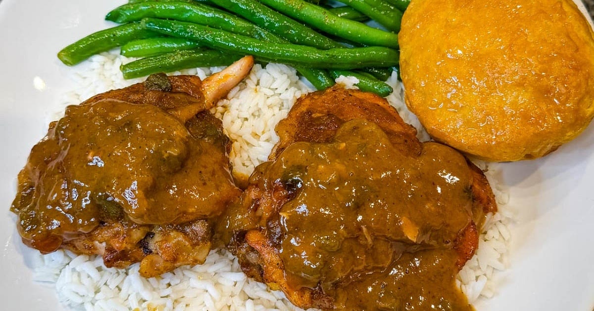 Soul Food Smothered Chicken Thighs Recipe | Samsung Food App