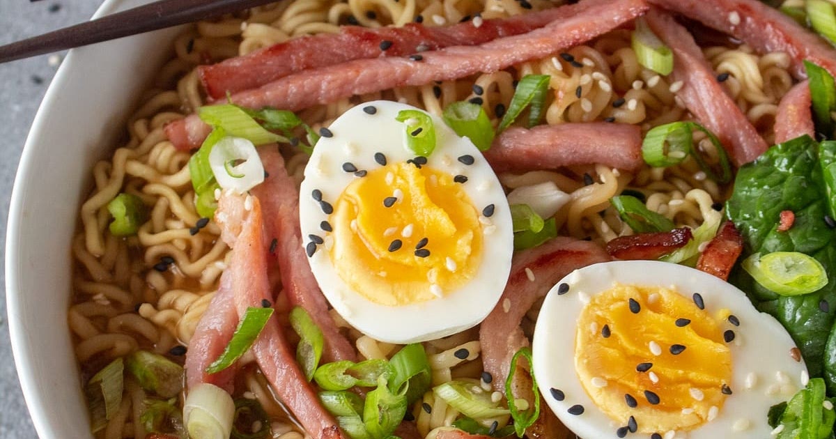 Leftover Ham Ramen (Easy Ramen Noodle Bowl Recipe) | Samsung Food App