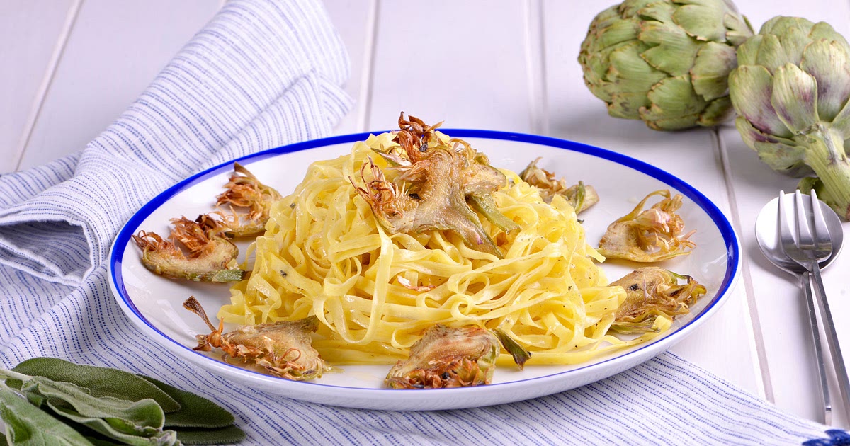 Fetuccini con alcachofas, burro e salvia Recipe | Samsung Food App