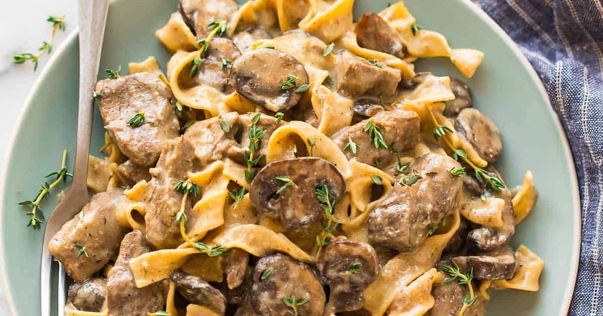 Slow Cooker Beef Stroganoff Recipe | Samsung Food App