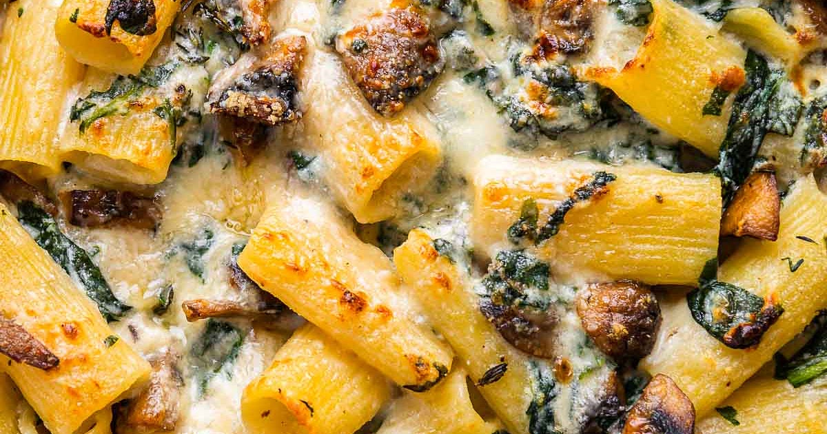 Creamy Mushroom Pasta Bake Recipe | Samsung Food App