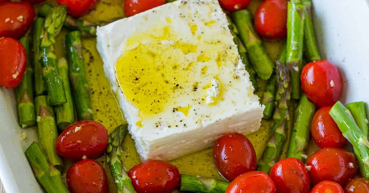 Creamy Baked Feta Pasta Recipe | Samsung Food App