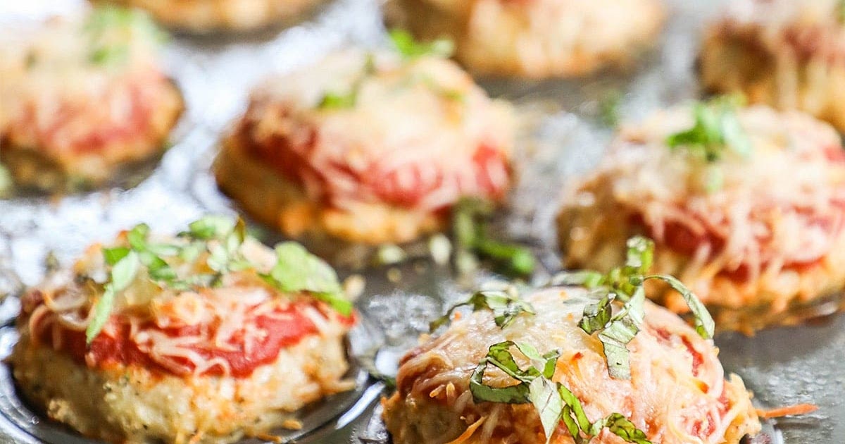 Mozzarella Stuffed Chicken Parmesan Meatloaf Muffins Recipe | Samsung Food App