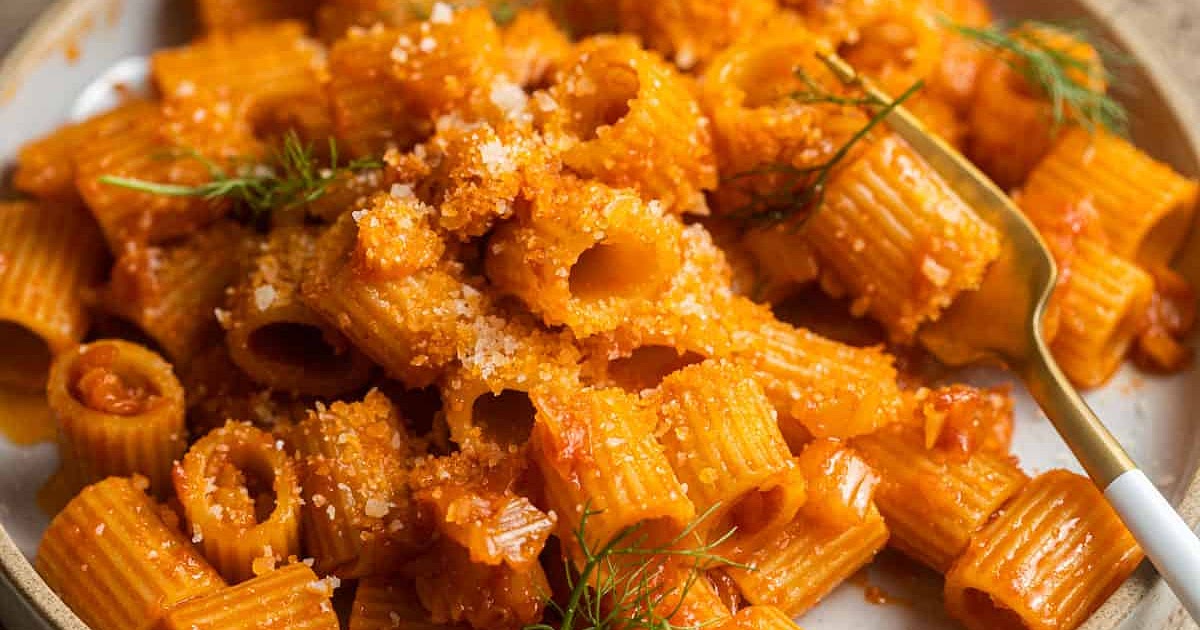 Calabrian Chili Pasta Recipe | Samsung Food App