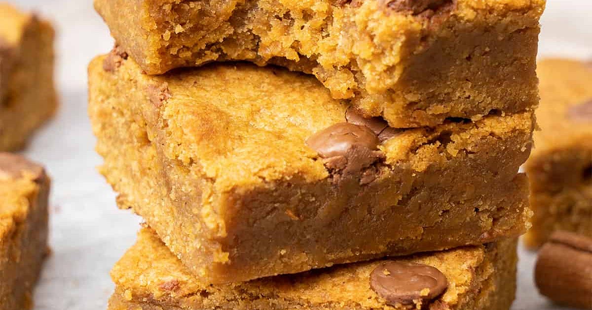 Pumpkin Blondies (VIDEO) Recipe | Samsung Food App