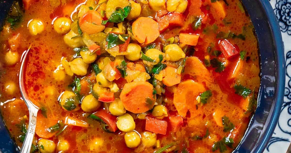 Easy Mediterranean Chickpea Soup Recipe | Samsung Food App