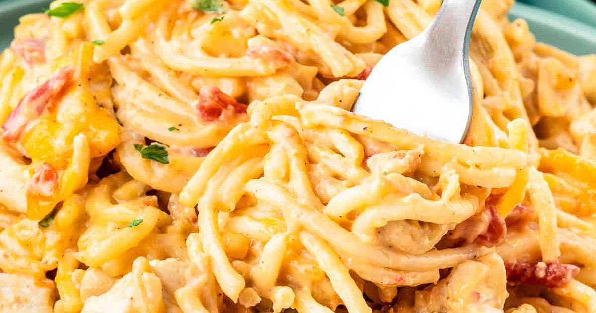 Chicken Spaghetti With Rotel Recipe | Samsung Food App