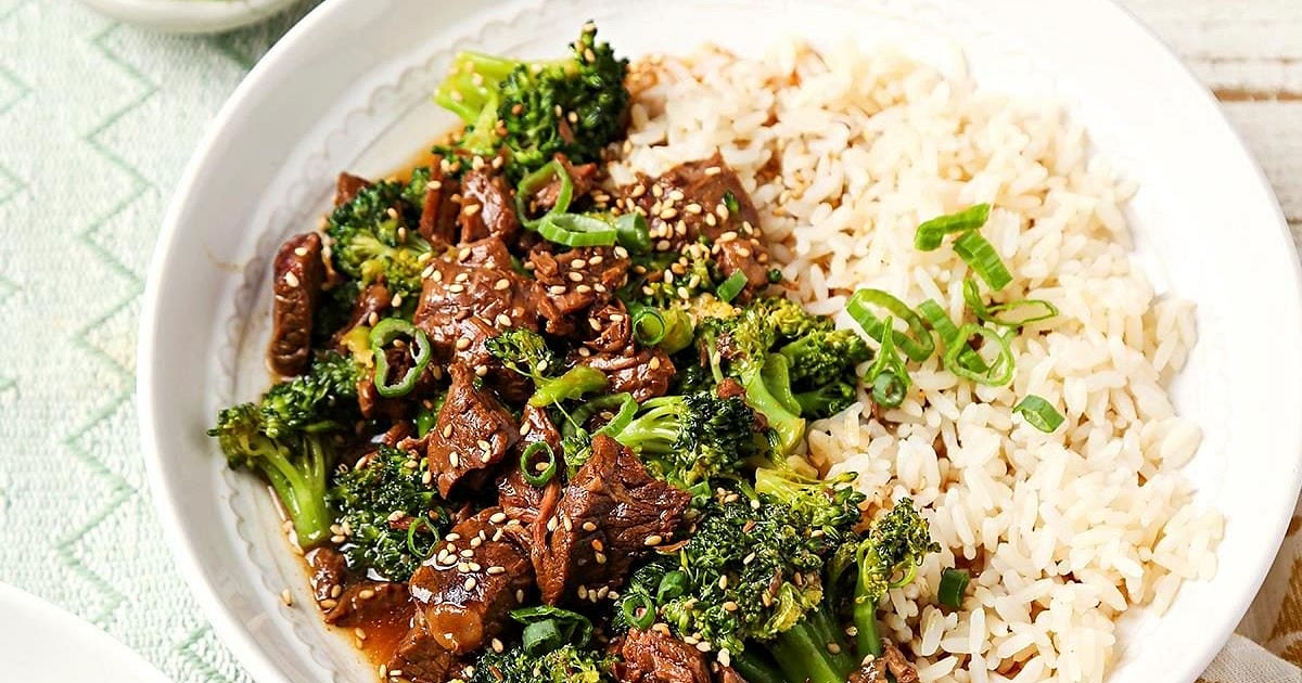 Slow-Cooker Beef and Broccoli Recipe | Samsung Food App