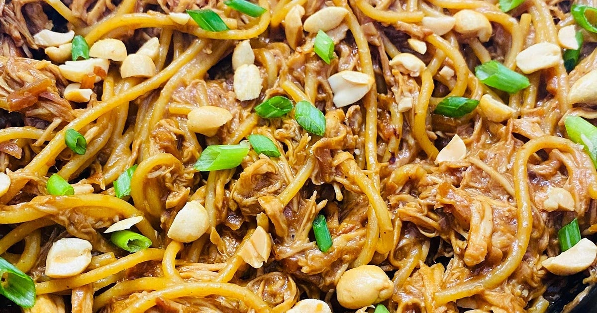 Slow Cooker Peanut Chicken Noodles Recipe | Samsung Food App