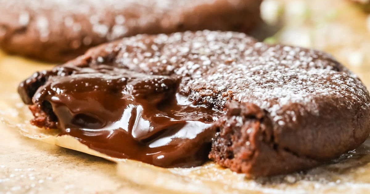 Chocolate lava cookies Recipe | Samsung Food App