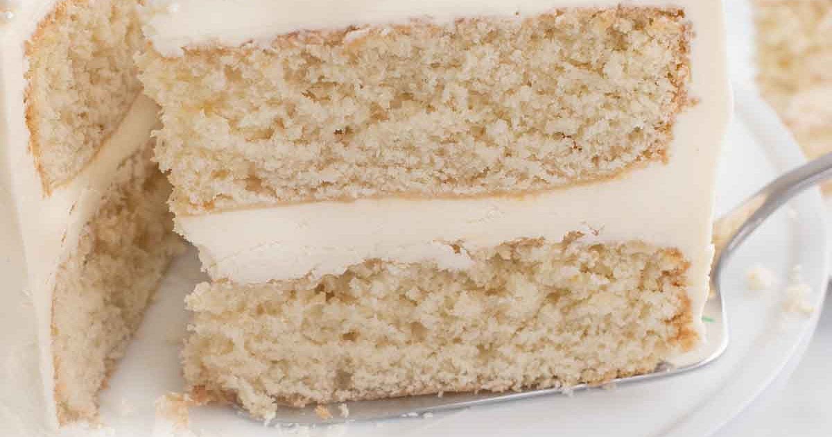 Winter Wonderland White Cake Recipe | Samsung Food App
