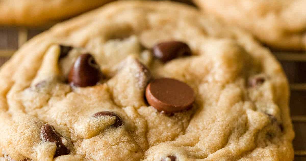 Soft Chocolate Chip Cookies Recipe | Samsung Food App