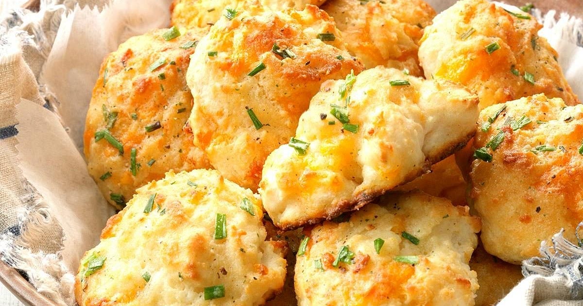 Cheese & Garlic Biscuits Recipe | Samsung Food App