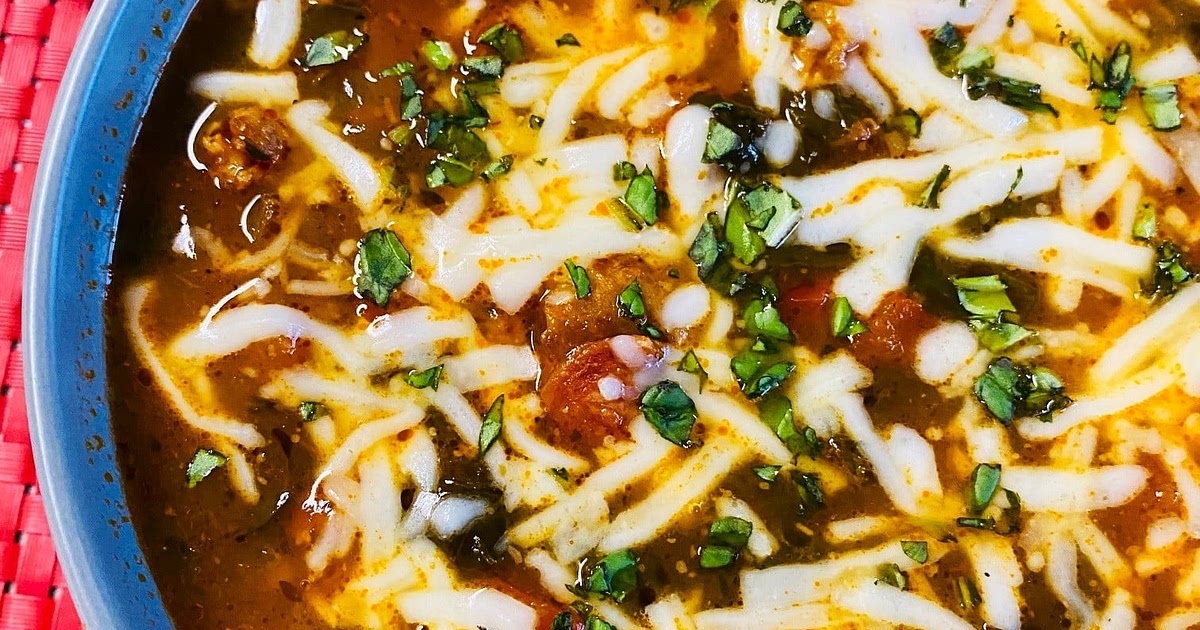 Slow Cooker Pizza Soup Recipe | Samsung Food App