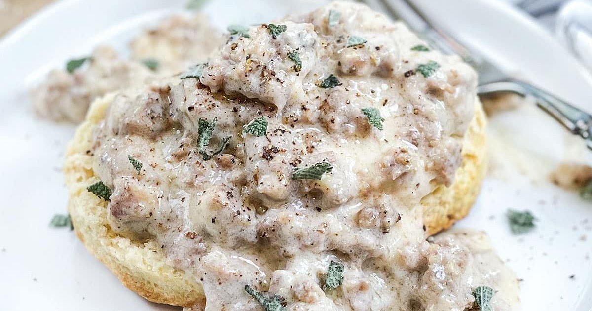 Creamy Homemade Sausage Gravy Recipe | Samsung Food App