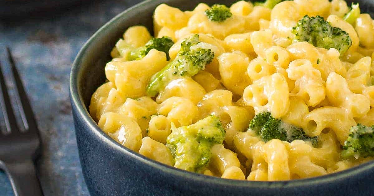 One Pot Broccoli Mac and Cheese Recipe | Samsung Food App