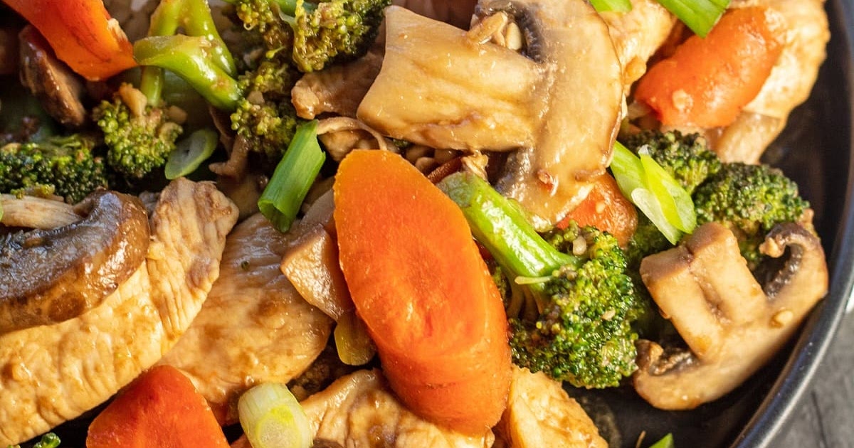 Chicken with Garlic Sauce Recipe | Samsung Food App