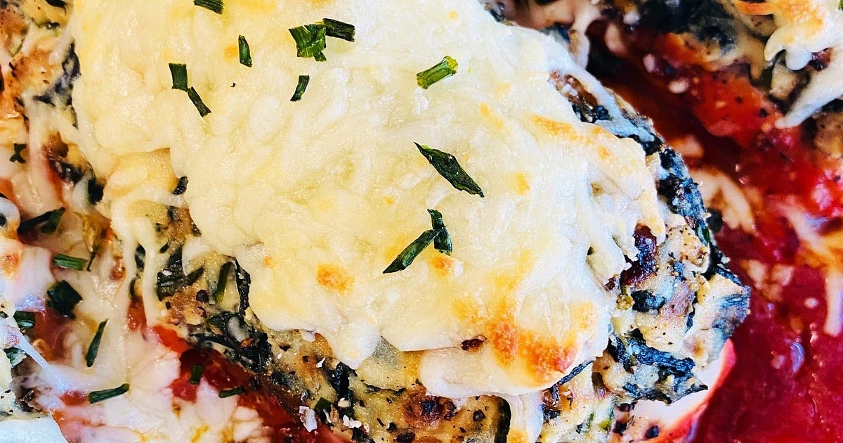 Baked Spinach Ricotta Chicken Recipe | Samsung Food App