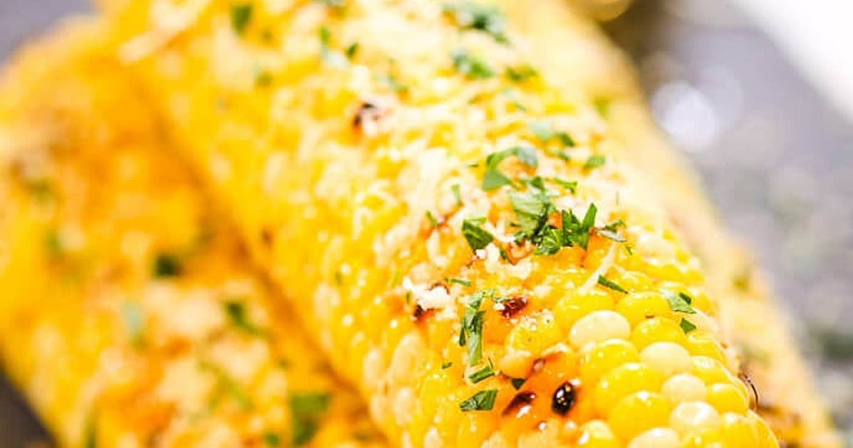 Garlic Parmesan Grilled Corn on the Cob Recipe | Samsung Food App