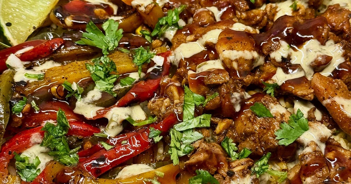 BBQ Chicken and Veggie Bowls Recipe | Samsung Food App